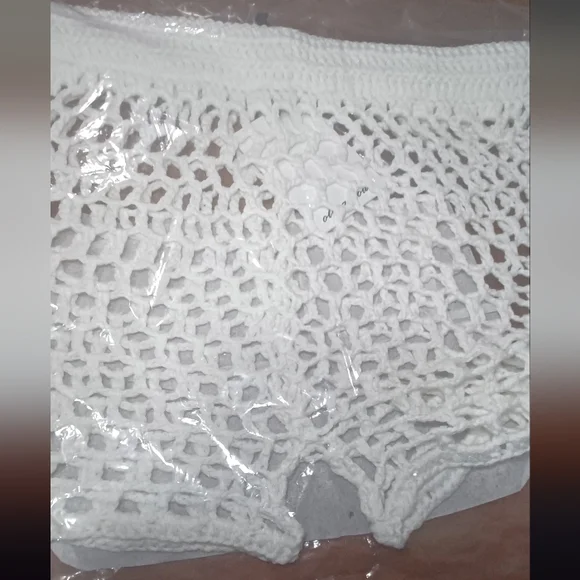 NWT OLIVACEOUS White Crochet Coverup Shorts Women’s - Picture 5 of 10
